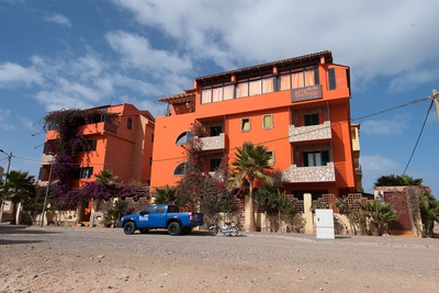 KiteWorldWide  Kitesurfing in Cape Verde – Sal