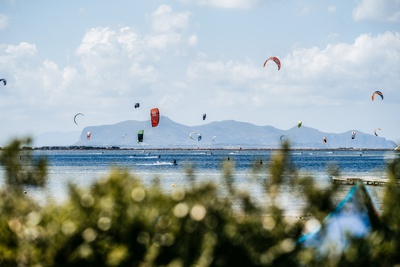 KiteWorldWide Kitesurfing in Italy - Sicily