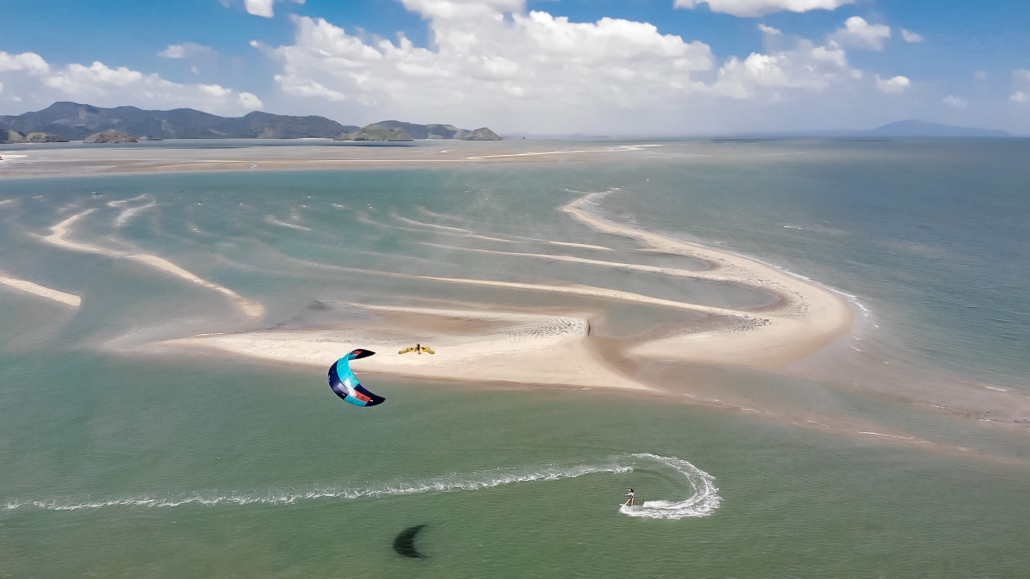 Kitesurfing in Panama Punta Chame with KiteWorldWide